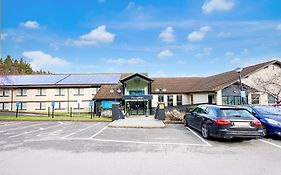 Gloucester Robinswood Hotel By Sunday